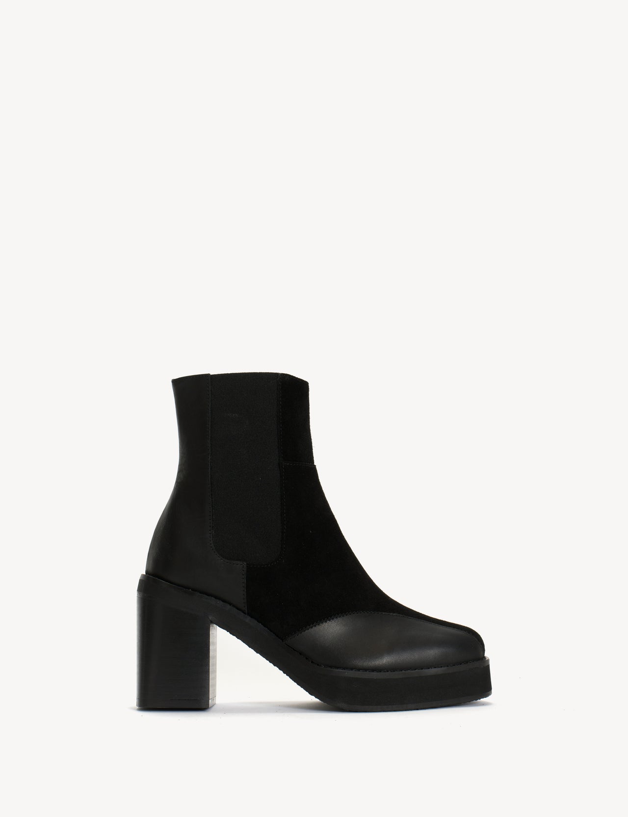 Fanny Boot In Black Calfskin & Calf Suede