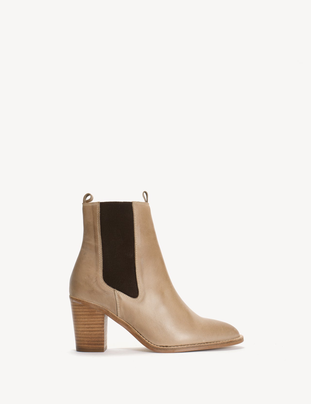 Sophie Boot In Mushroom Escovado Leather