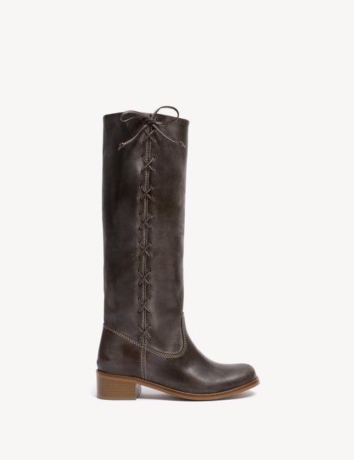 Ann Gaucho Boot With Laces In Dark Brown Escovado Leather