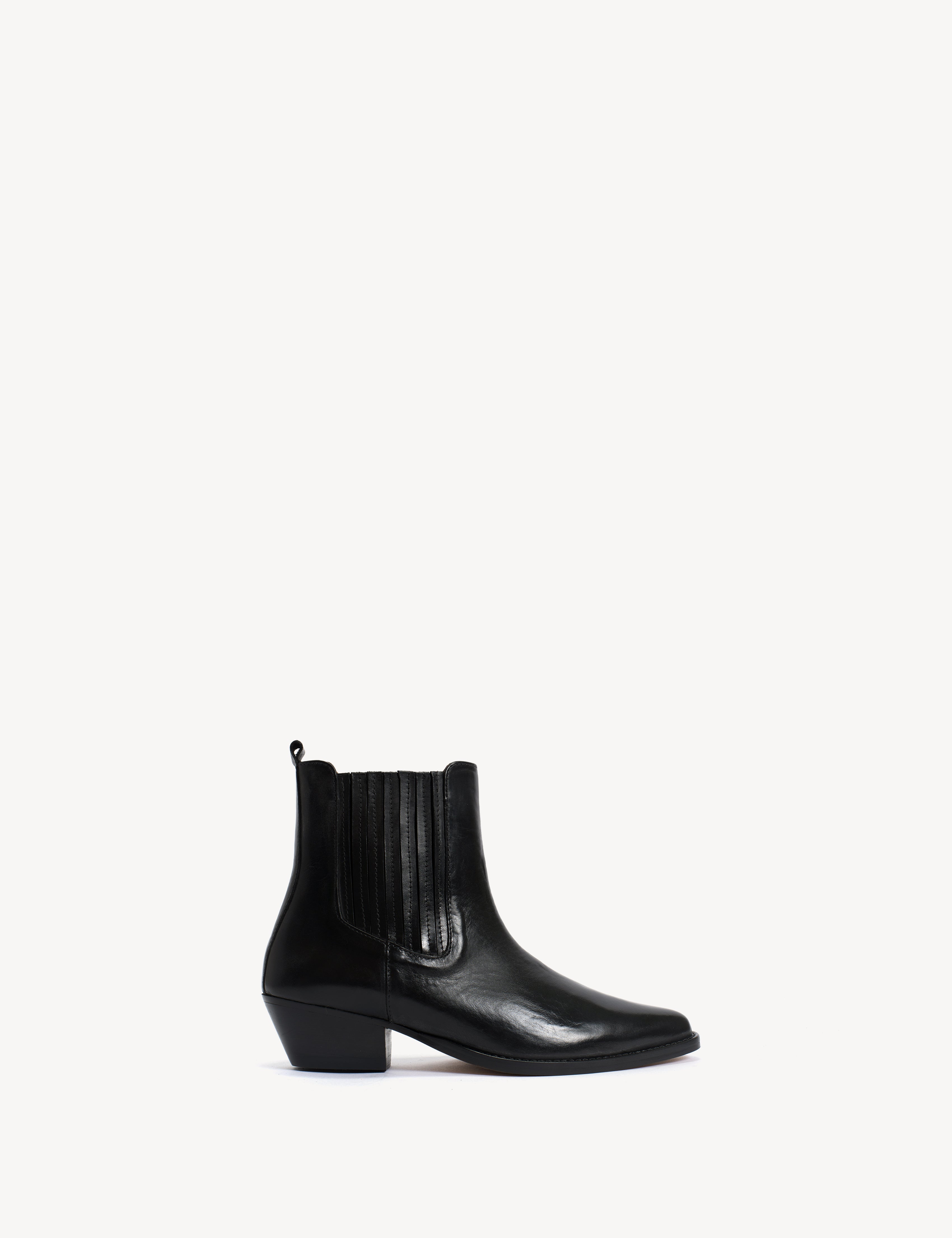 Dasha Chelsea Boot In Black Escovado Leather - Dico Copenhagen