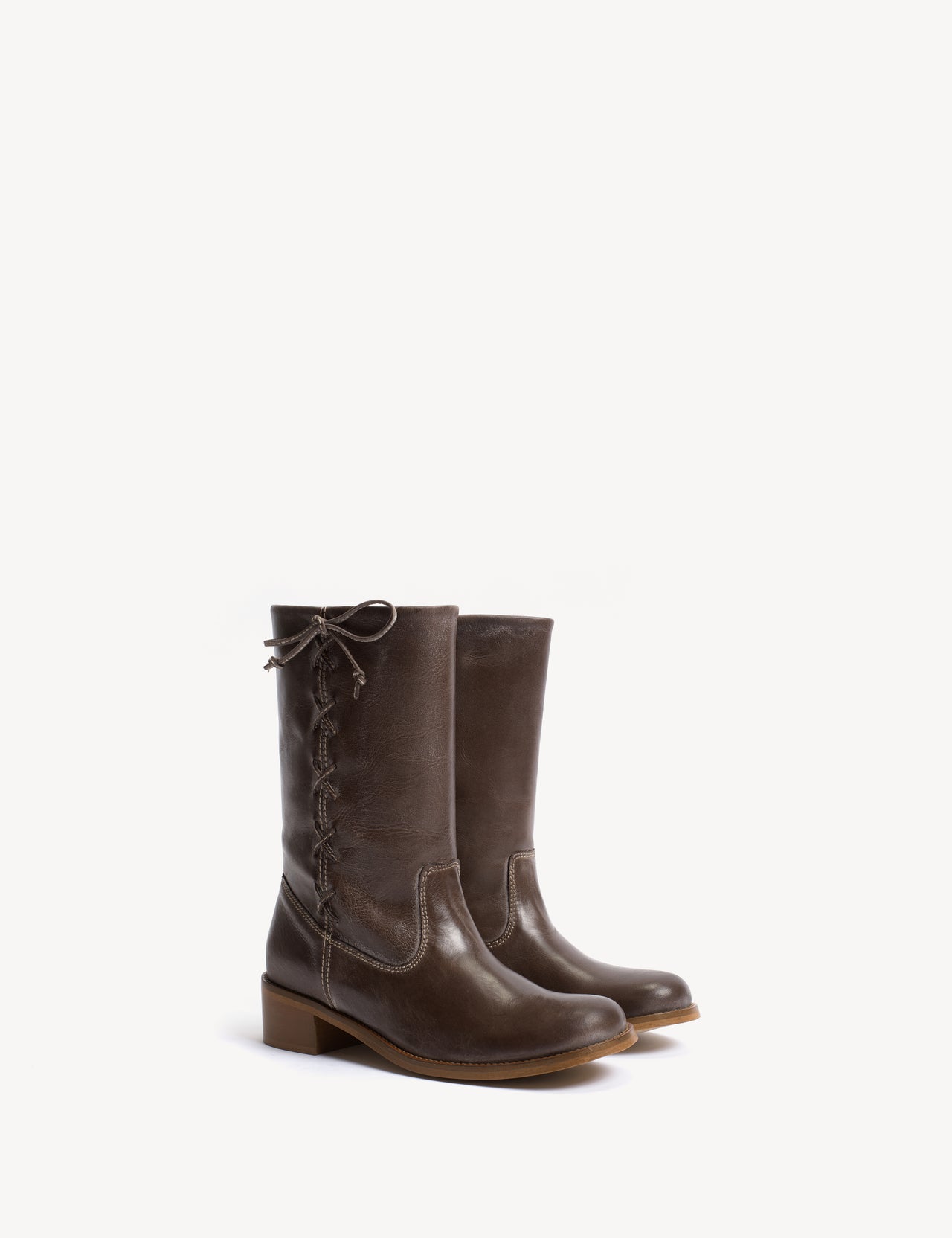 Julia Gaucho Boot With Laces In Dark Brown Escovado Leather