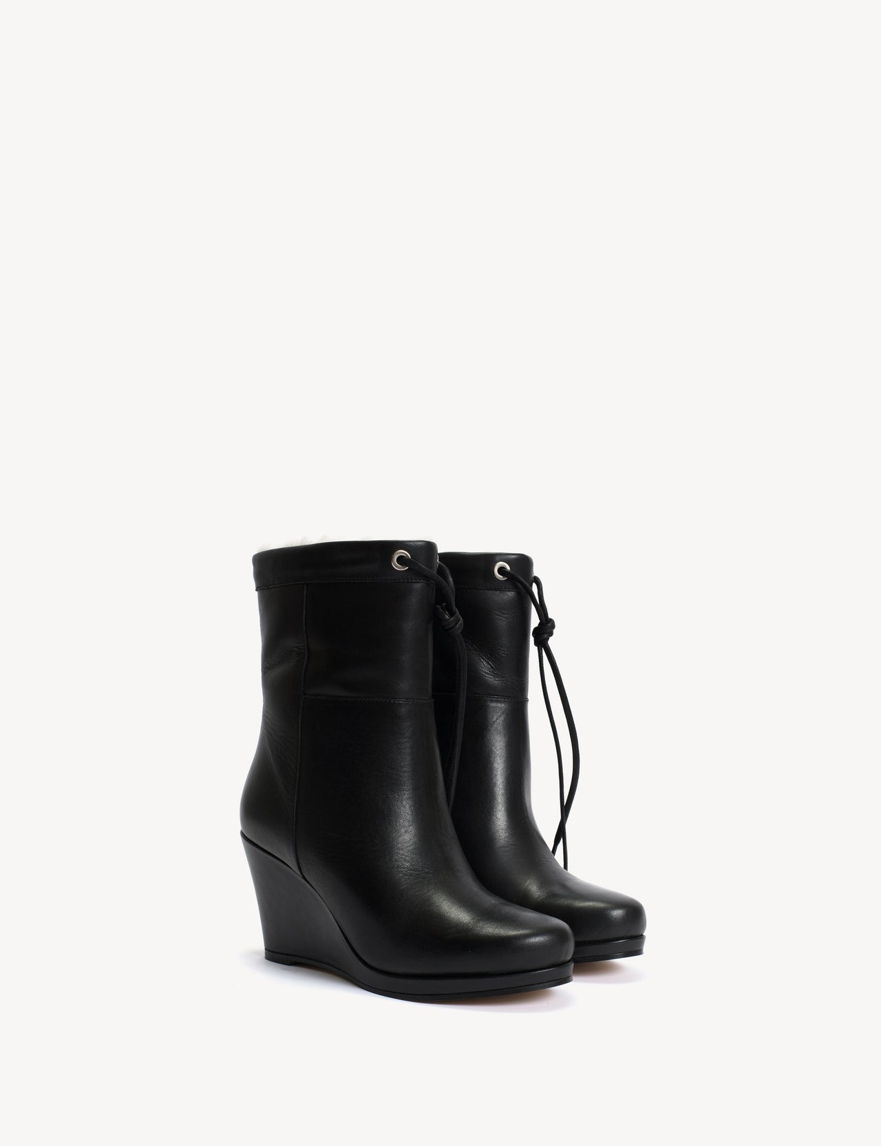 Liv Wedge Boot In Black Calfskin & Shearling Lining