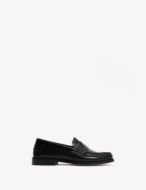 Moccasin Penny Loafer In Black Polido Leather
