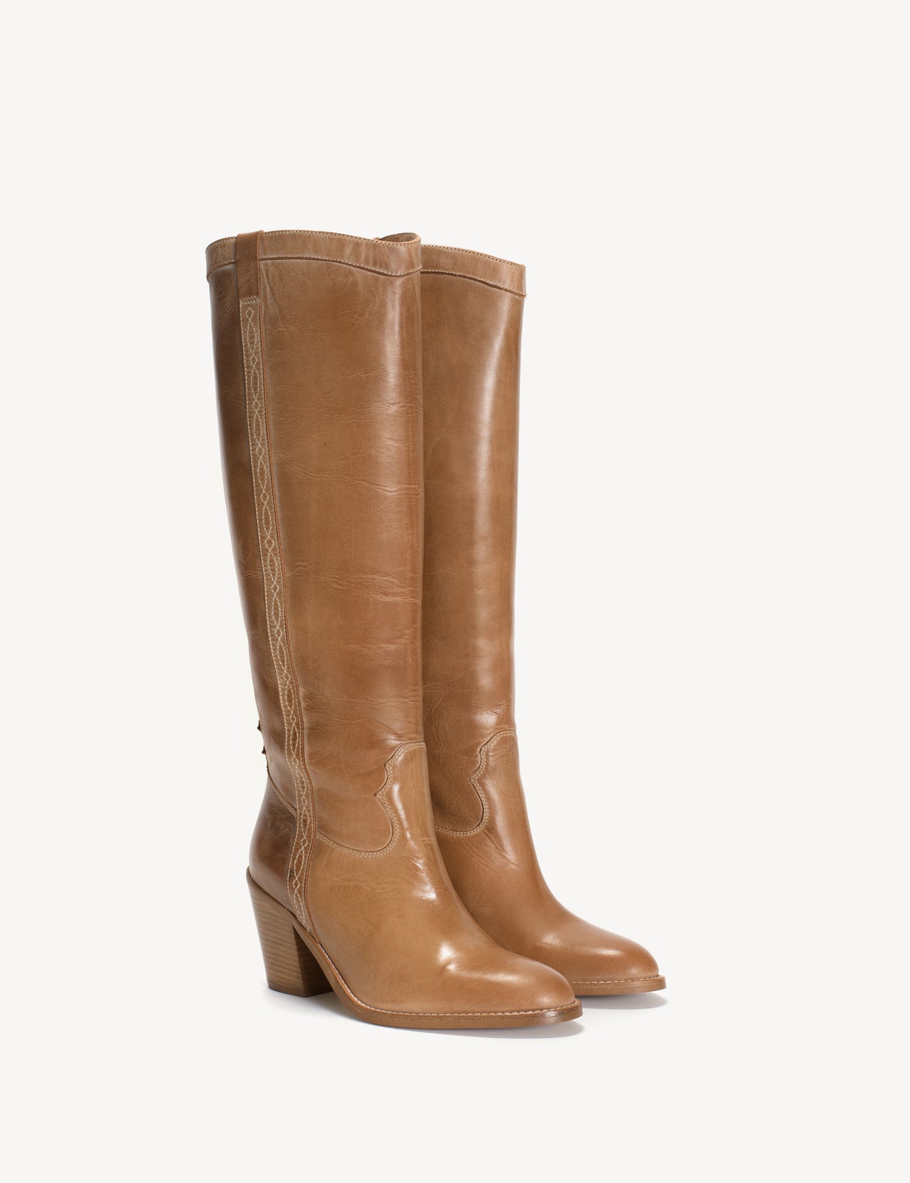 Claire High Western Boot In Dark tan Escovado Leather