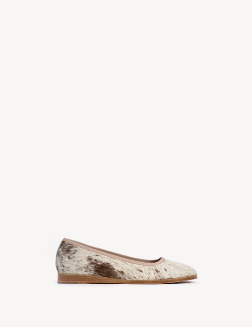 Mari Flats In Brown Shades Cow Fur