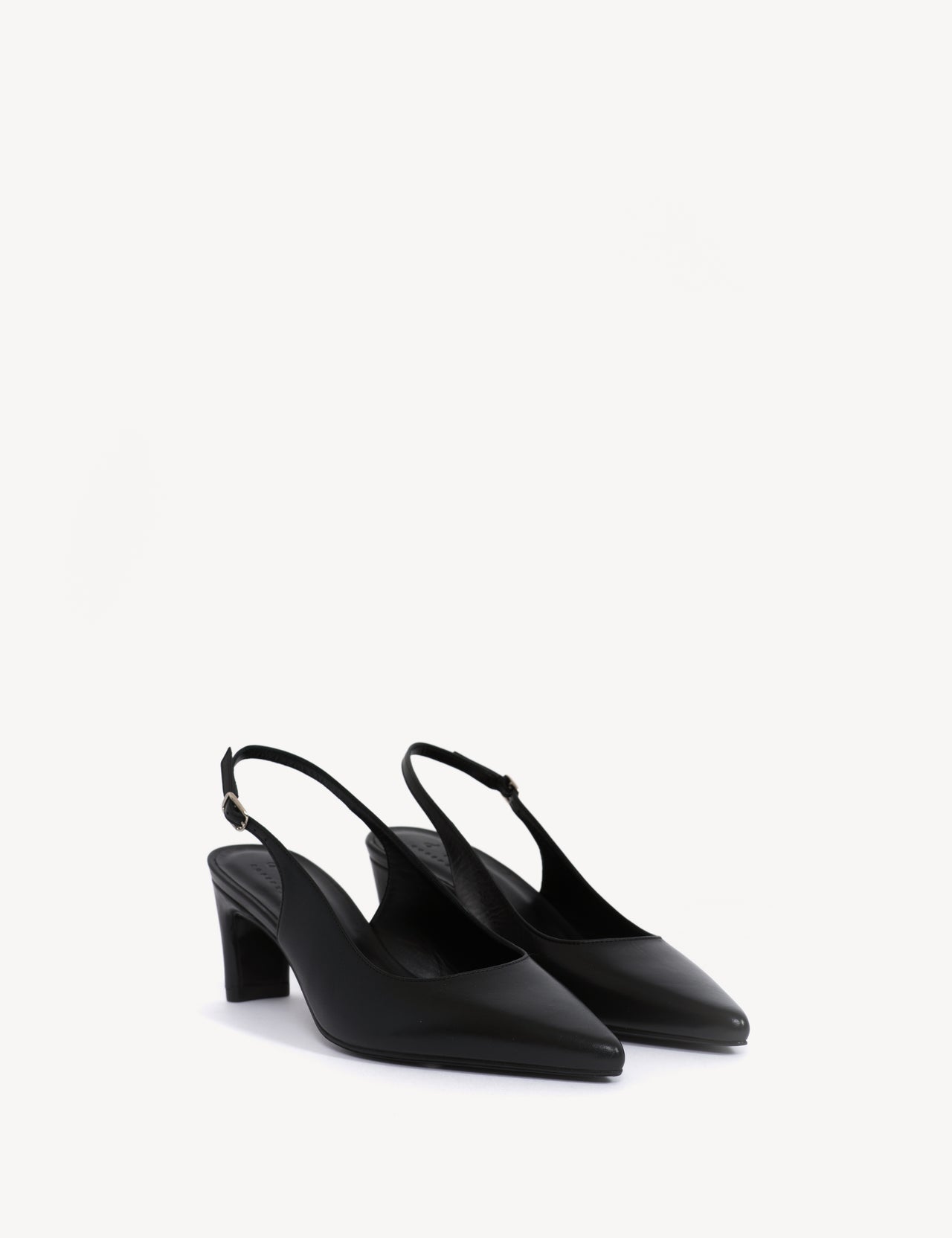 Liz Slingback Pump In Black Calfskin