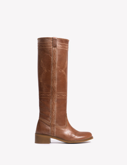 Ann Gaucho Boot With Western Stitchings In Cognac Escovado Leather
