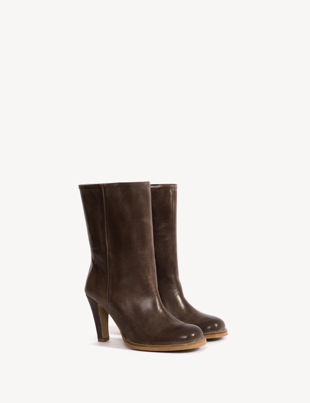 Jules Boot In Dark Brown Escovado Leather