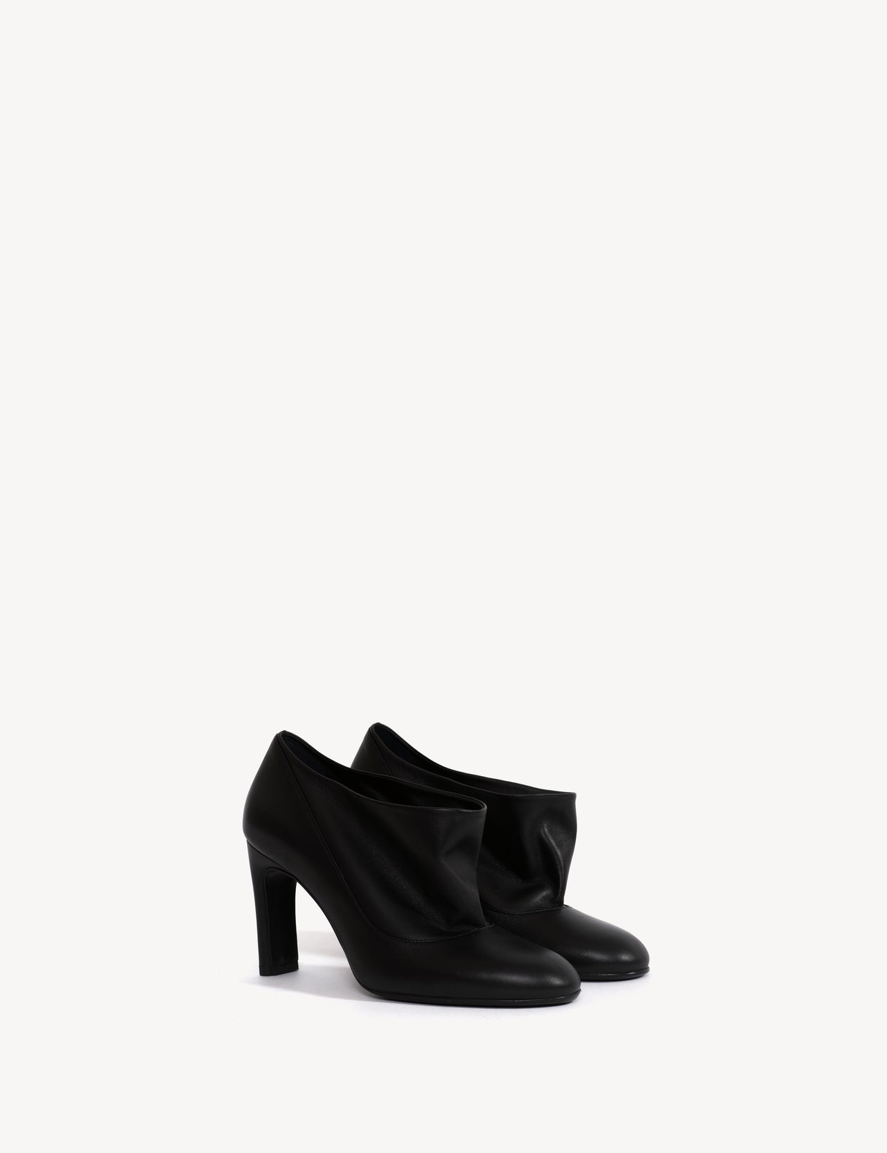 Lara Boots In Black Calfskin