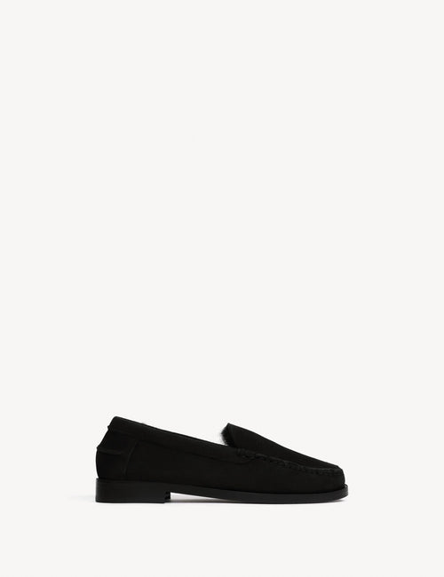 Moccasin Loafer In Black Shearling Fur