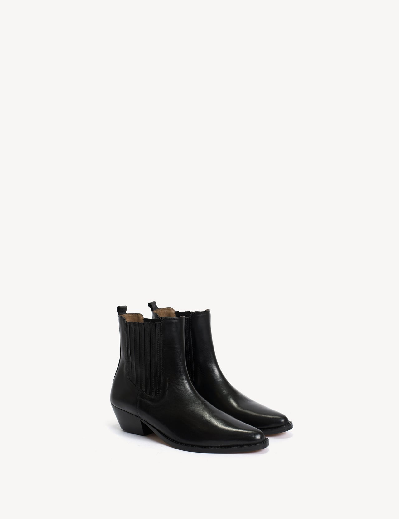 Dasha Chelsea Boot In Black Escovado Leather