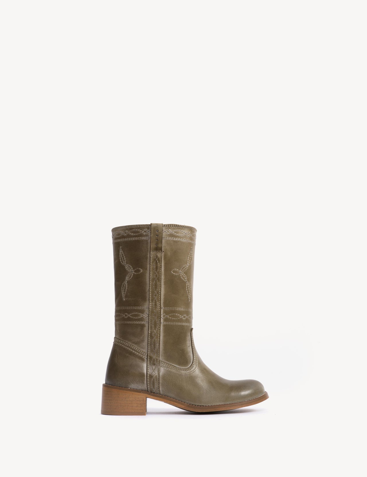 Julia Gaucho Boot With Western Stitchings In Army Green Escovado Leather