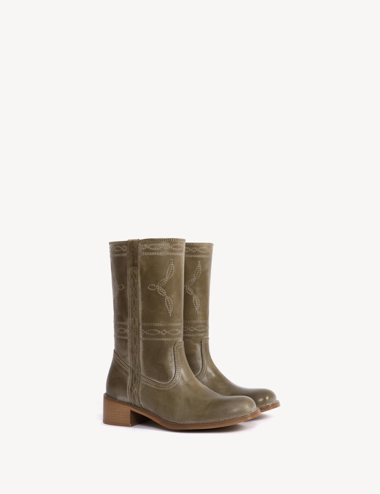 Julia Gaucho Boot With Western Stitchings In Army Green Escovado Leather