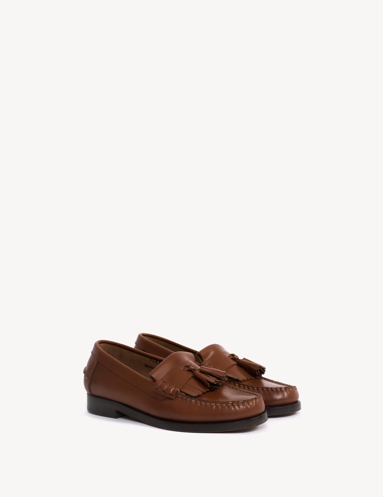 Moccasin Loafer With Fringes & Tassels In Hazelnut Polido Leather