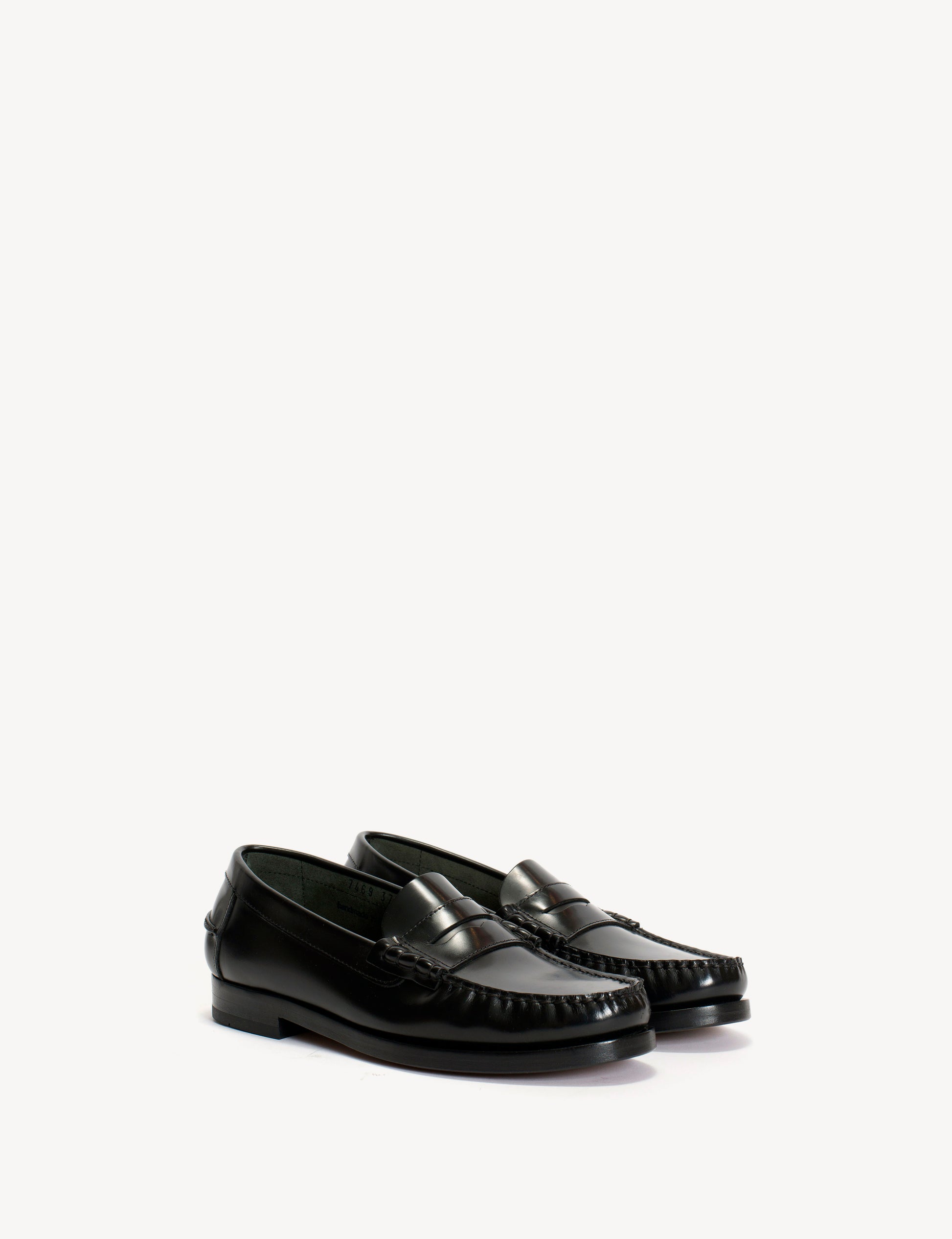 Moccasin Penny Loafer In Black Polido Leather - Dico Copenhagen