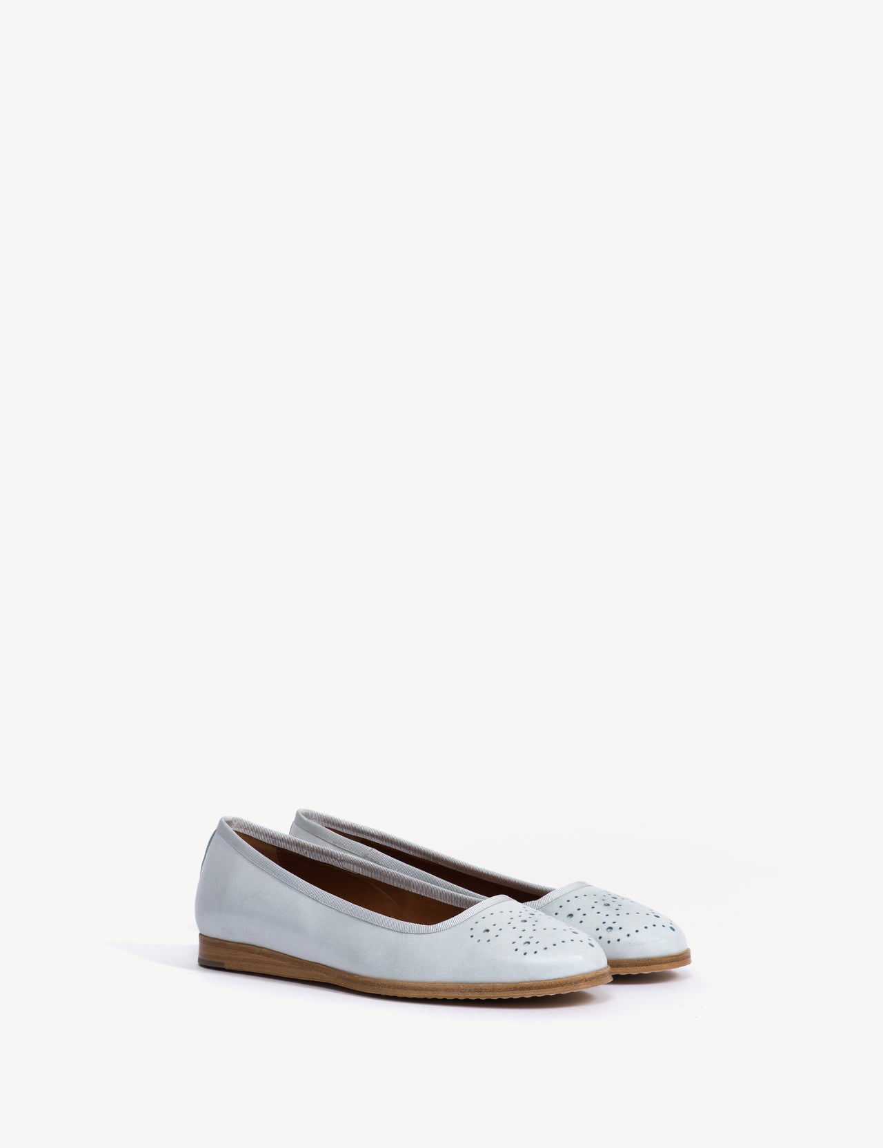 Mari Brogue Flats In Sky Blue Escovado Leather