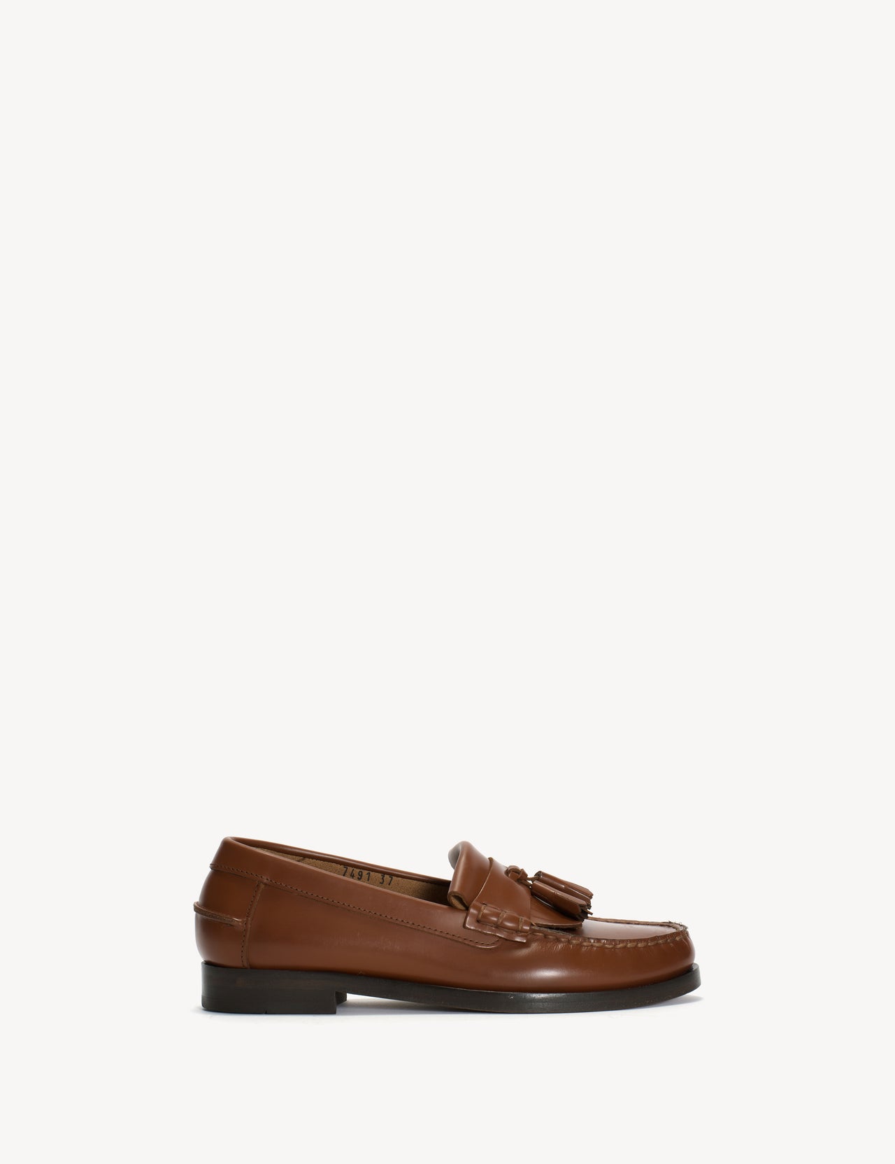 Moccasin Loafer With Fringes & Tassels In Hazelnut Polido Leather