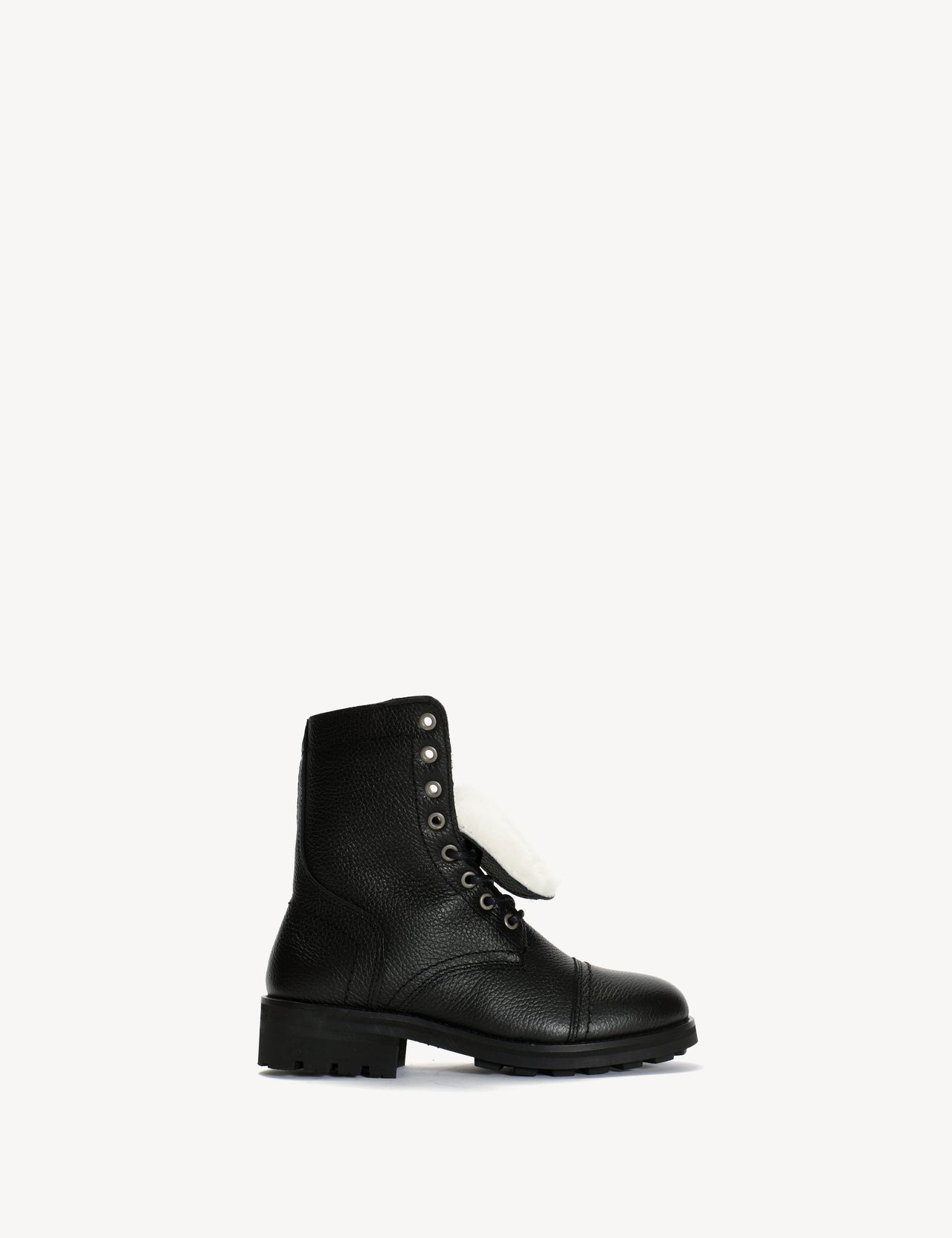 Army Boot In Black Grained Calf Leather With Shearling Fur Lining