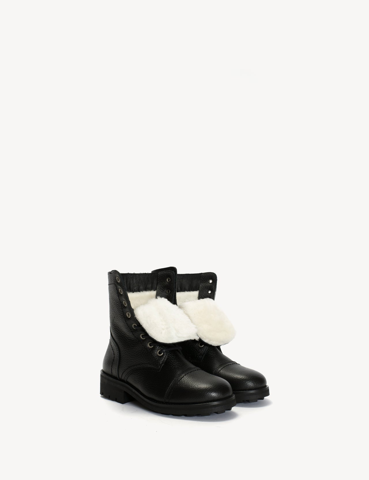 Army Boot In Black Grained Calf Leather With Shearling Fur Lining